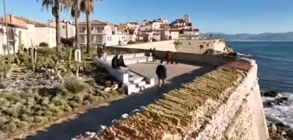 Vue Mer Et Remparts. Entre Vieille Ville Et Plages อองทีบส์ ภายนอก รูปภาพ